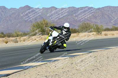 media/Jan-08-2022-SoCal Trackdays (Sat) [[1ec2777125]]/Turn 6 Inside (1pm)/